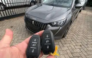 Peugeot keyless autosleutel bijmaken