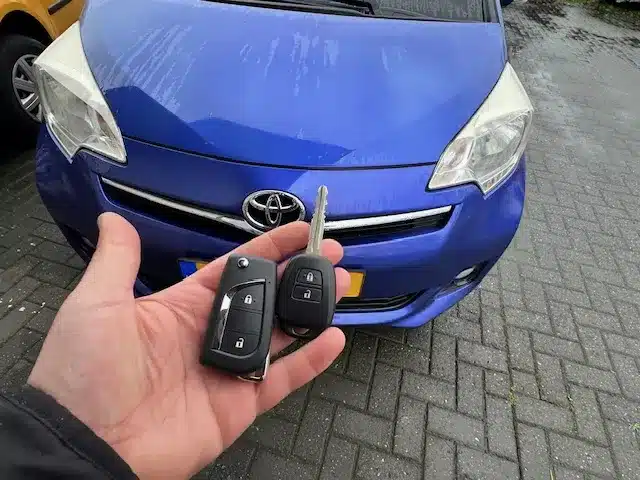 Toyota yaris sleutel bijmaken