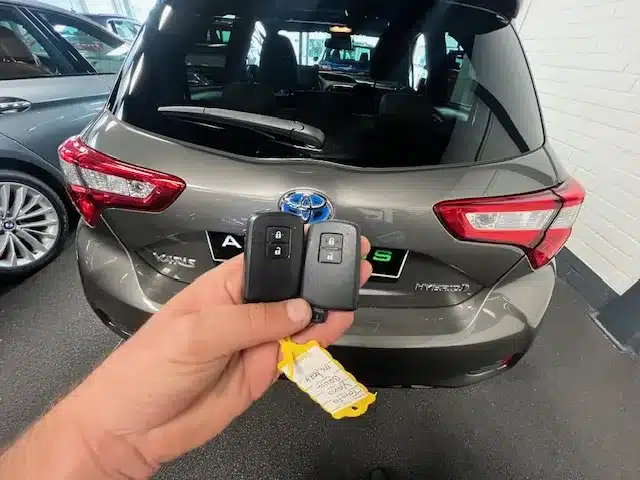 Toyota yaris sleutel bij laten maken