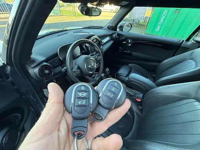Mini cooper keyless sleutel bijmaken